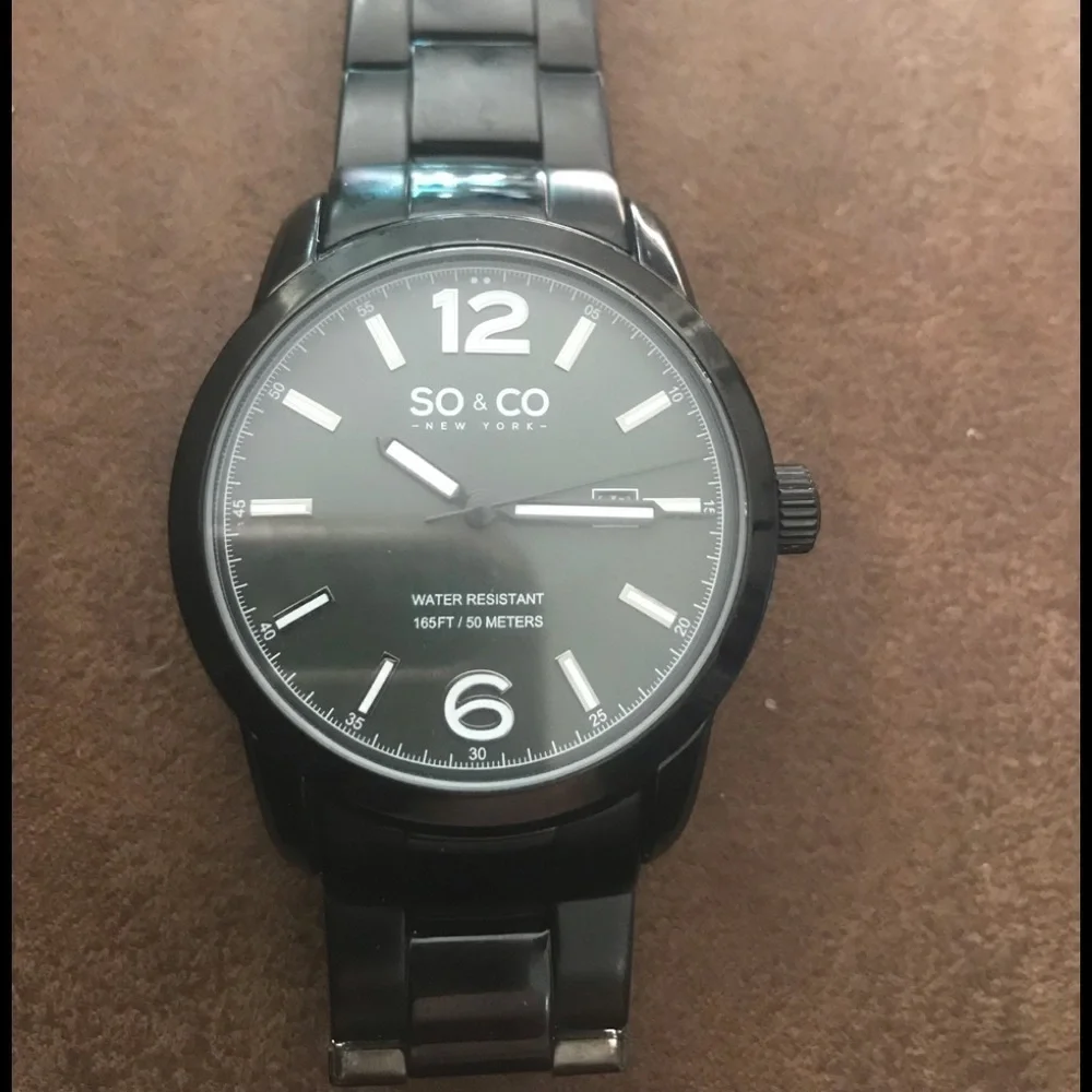 So & Co black dial black stainless steel band divers watch NIB